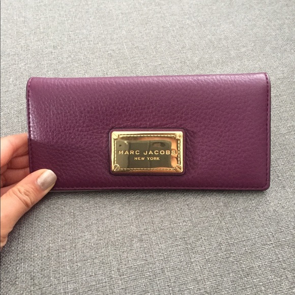 Marc Jacobs Handbags - Marc Jacobs Wallet